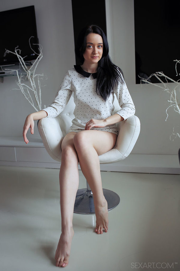 Зина, 22 года, 0 размер груди